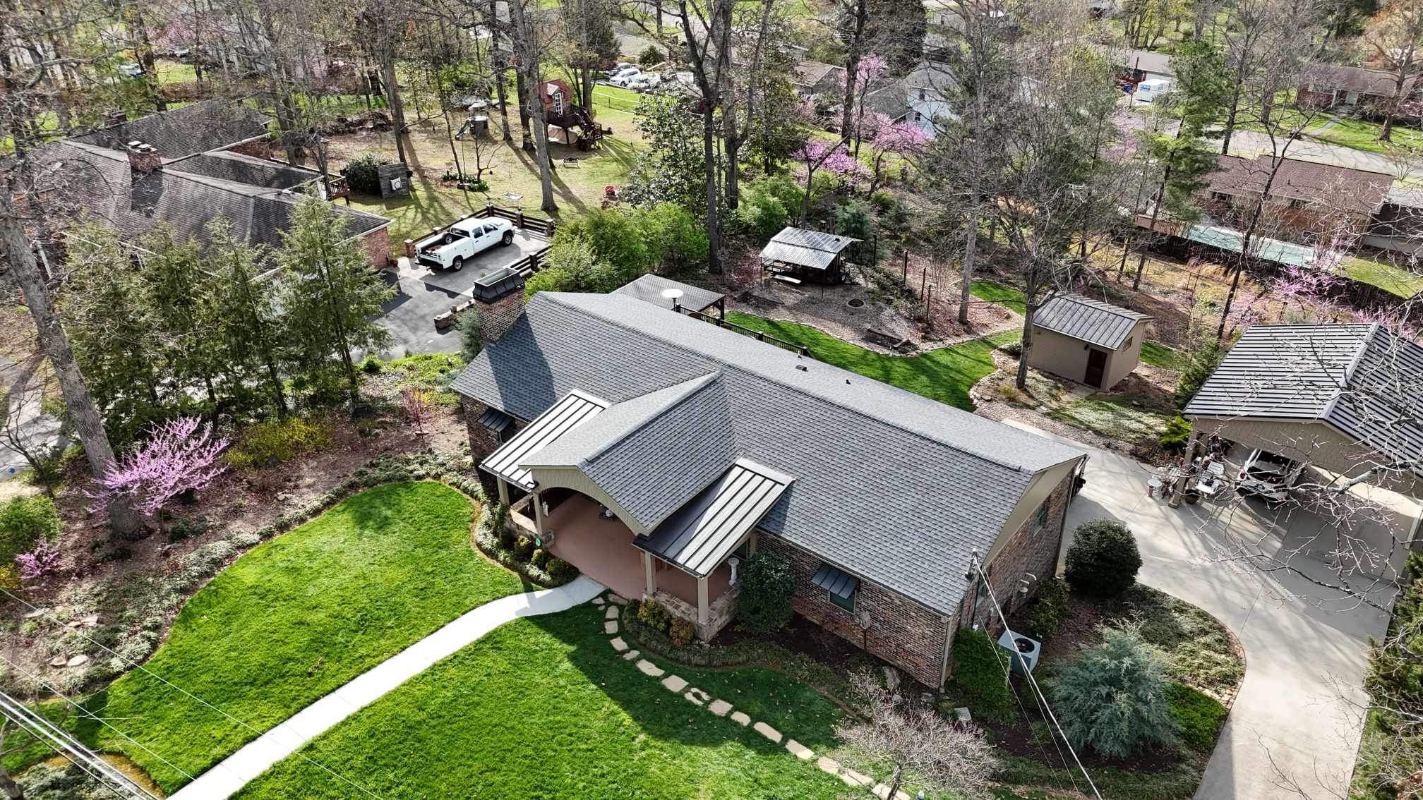 Redefining Roofs: Knoxville Project Spotlight!